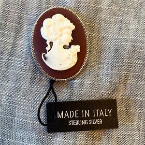 COPY - Dyadema Victorian Profile Portrait of a Woman Brooch